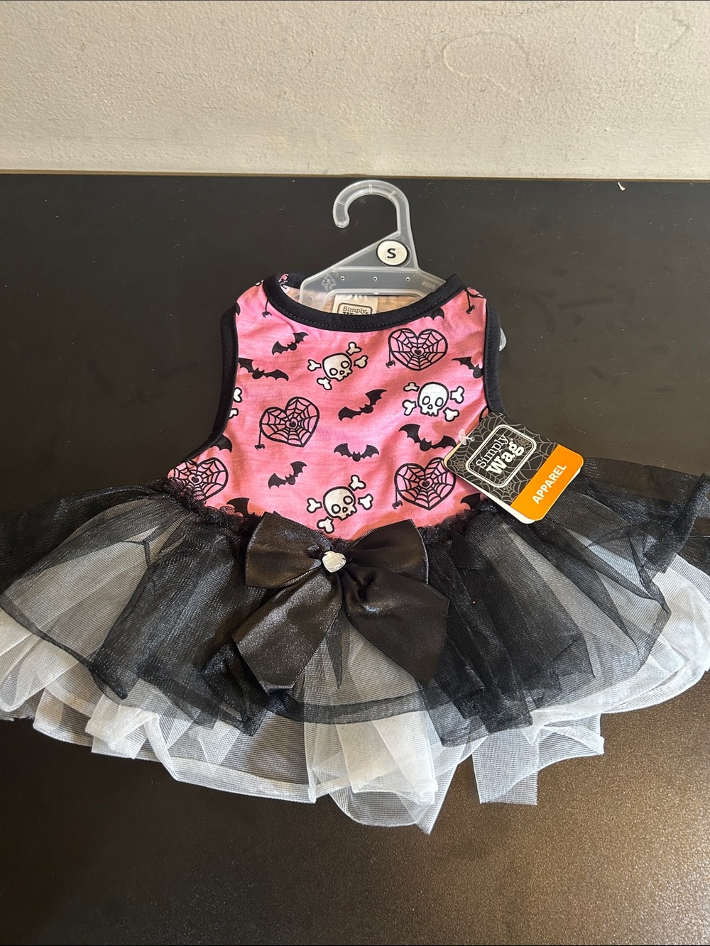Simply Wag Apparel pink Halloween dog dress Size Small.